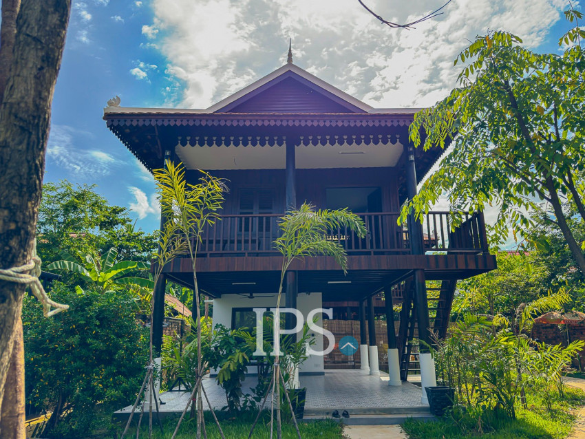 1 Bedroom Wooden House For Rent - Sala Kamreuk, Siem Reap