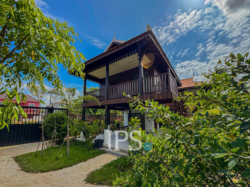 1 Bedroom Wooden House For Rent - Sala Kamreuk, Siem Reap