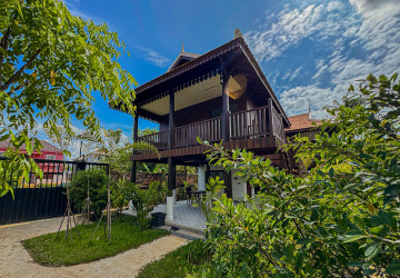 1 Bedroom Wooden House For Rent - Sala Kamreuk, Siem Reap thumbnail
