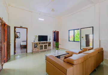 2 Bedroom Apartment For Rent - Sala Kamreuk, Siem Reap thumbnail