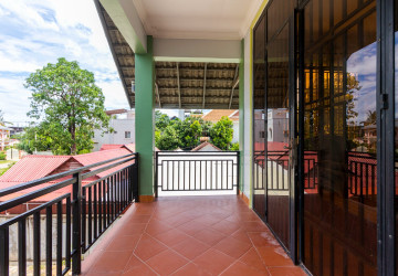 3 Bedroom Apartment For Rent - Svay Dangkum, Siem Reap thumbnail