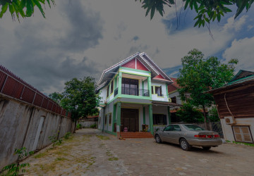 3 Bedroom Apartment For Rent - Svay Dangkum, Siem Reap thumbnail