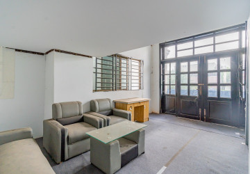 8 Bedroom Shophouse For Rent - Toul Tum Poung 1, Phnom Penh thumbnail