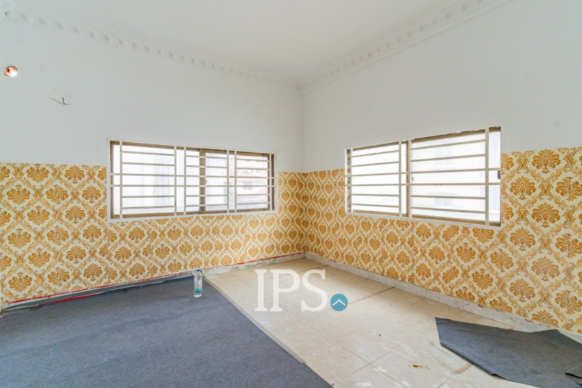8 Bedroom Shophouse For Rent - Toul Tum Poung 1, Phnom Penh
