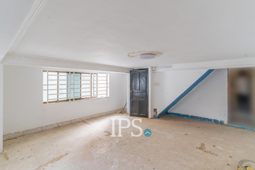 8 Bedroom Shophouse For Rent - Toul Tum Poung 1, Phnom Penh