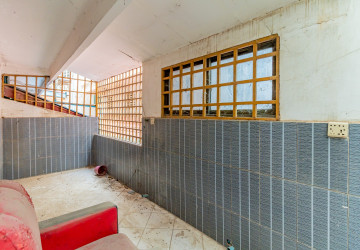 8 Bedroom Shophouse For Rent - Toul Tum Poung 1, Phnom Penh thumbnail