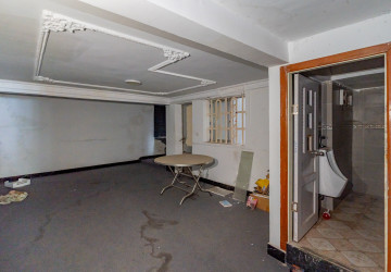 8 Bedroom Shophouse For Rent - Toul Tum Poung 1, Phnom Penh thumbnail