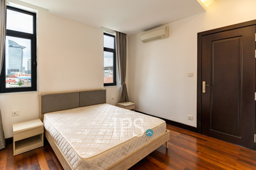 2 Bedroom Serviced Apartment  For Rent - Wat Phnom, Phnom Penh