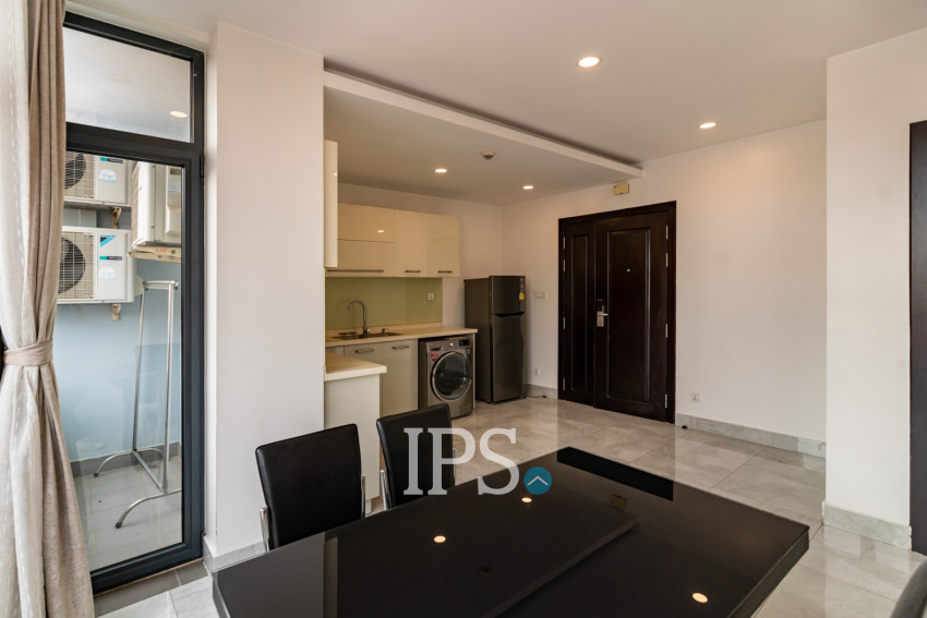 2 Bedroom Serviced Apartment  For Rent - Wat Phnom, Phnom Penh