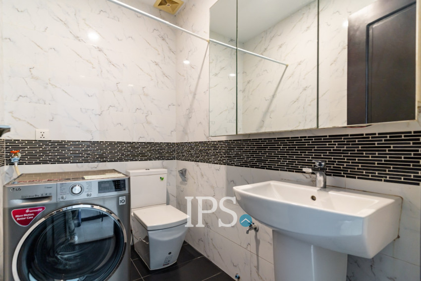 2 Bedroom Serviced Apartment  For Rent - Wat Phnom, Phnom Penh