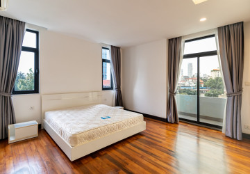 2 Bedroom Serviced Apartment  For Rent - Wat Phnom, Phnom Penh thumbnail