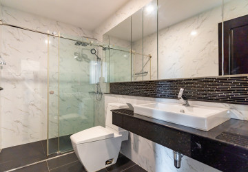 2 Bedroom Serviced Apartment  For Rent - Wat Phnom, Phnom Penh thumbnail