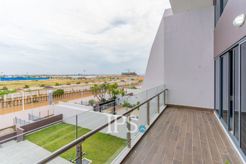 5 Bedroom Villa For Rent - Borey The Palms, Veal Sbov, Phnom Penh