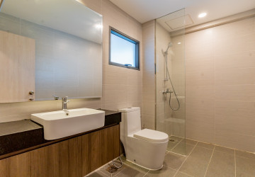 5 Bedroom Villa For Rent - Borey The Palms, Veal Sbov, Phnom Penh thumbnail