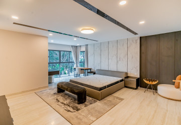 5 Bedroom Villa For Rent - Borey The Palms, Veal Sbov, Phnom Penh thumbnail