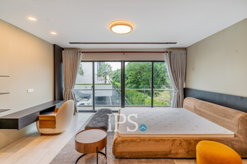 5 Bedroom Villa For Rent - Borey The Palms, Veal Sbov, Phnom Penh