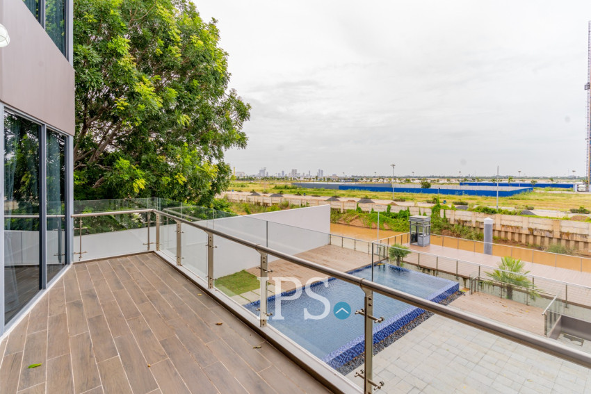 5 Bedroom Villa For Rent - Borey The Palms, Veal Sbov, Phnom Penh