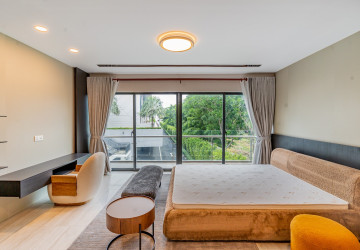 5 Bedroom Villa For Rent - Borey The Palms, Veal Sbov, Phnom Penh thumbnail