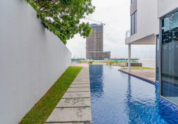 5 Bedroom Villa For Rent - Borey The Palms, Veal Sbov, Phnom Penh thumbnail