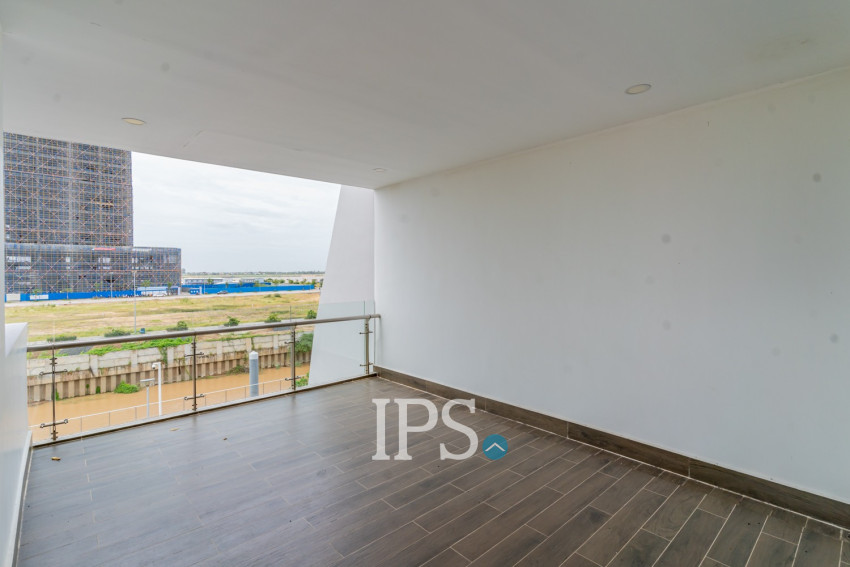 5 Bedroom Villa For Rent - Borey The Palms, Veal Sbov, Phnom Penh