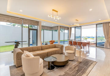 5 Bedroom Villa For Rent - Borey The Palms, Veal Sbov, Phnom Penh thumbnail
