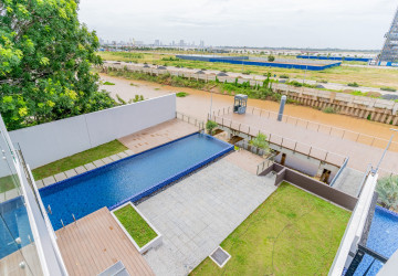 5 Bedroom Villa For Rent - Borey The Palms, Veal Sbov, Phnom Penh thumbnail