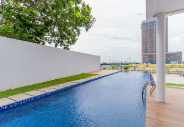 5 Bedroom Villa For Rent - Borey The Palms, Veal Sbov, Phnom Penh thumbnail