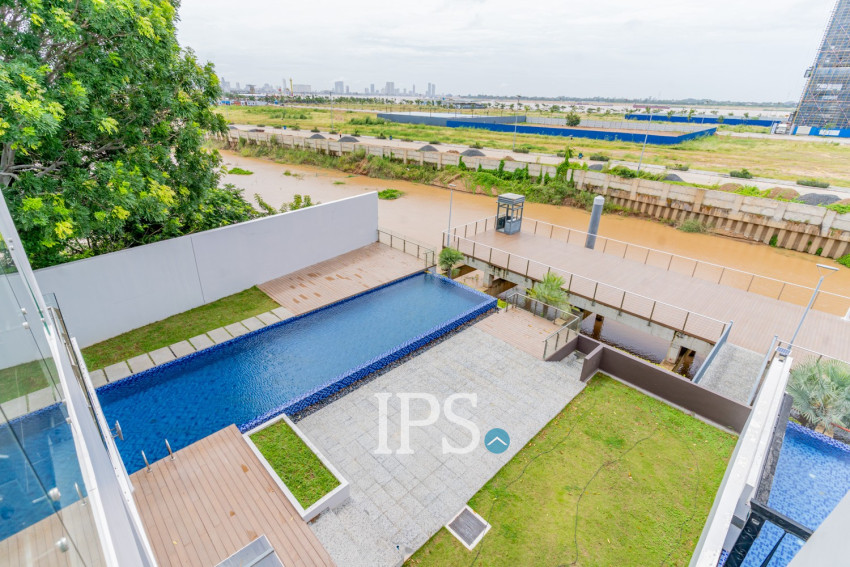 5 Bedroom Villa For Rent - Borey The Palms, Veal Sbov, Phnom Penh