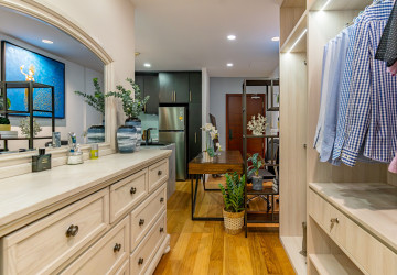 1 Bedroom Condo For Sale - The Penthouse , Tonle Bassac, Phnom Penh thumbnail