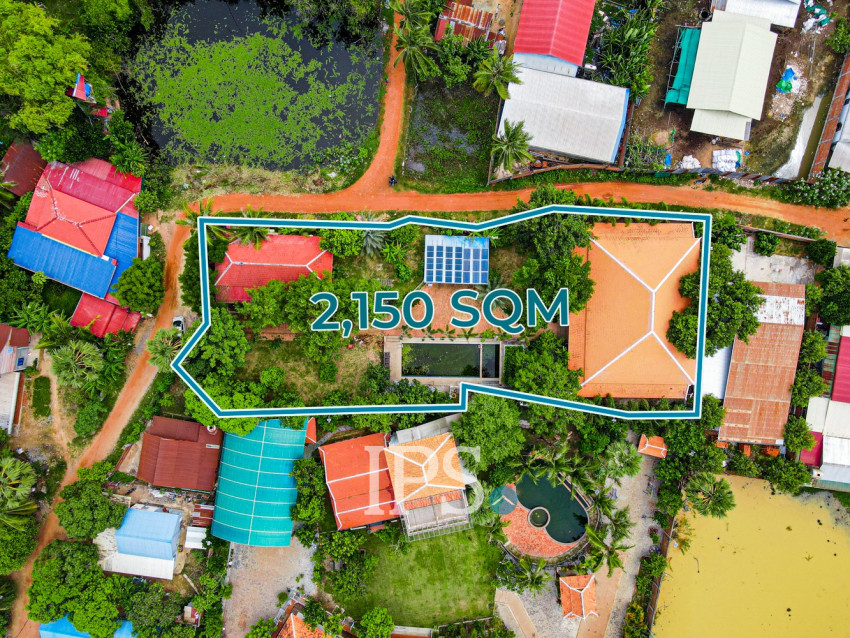 8 Bedroom Villa For Rent - Svay Dangkum, Siem Reap