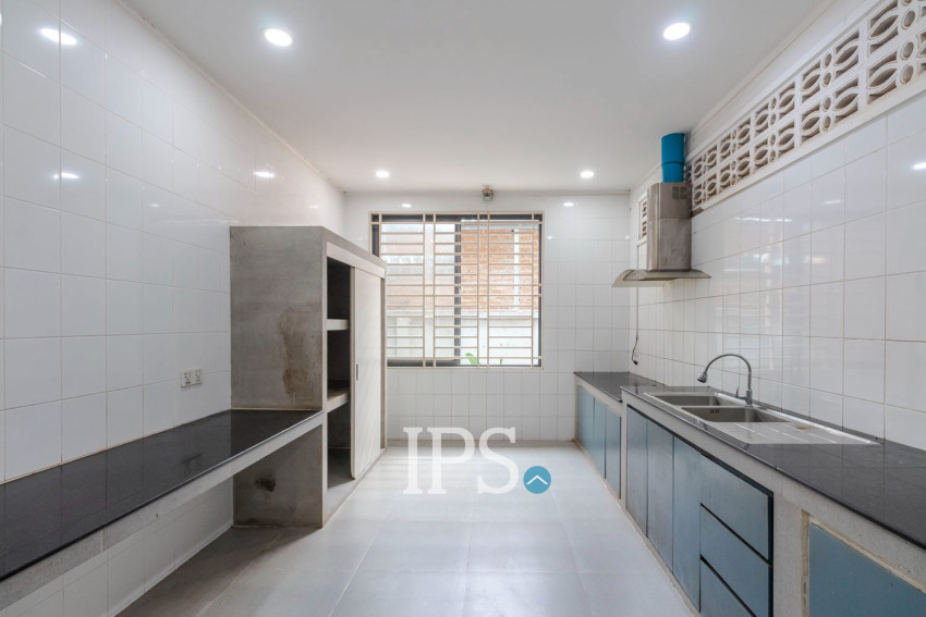 8 Bedroom Villa For Rent - Svay Dangkum, Siem Reap