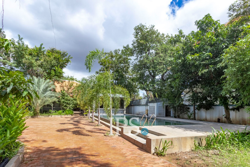 8 Bedroom Villa For Rent - Svay Dangkum, Siem Reap