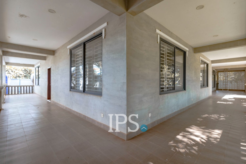 8 Bedroom Villa For Rent - Svay Dangkum, Siem Reap