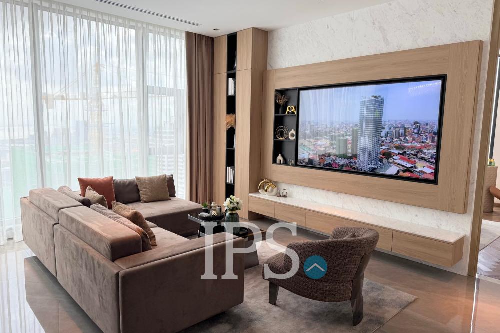 33rd Floor Premium Residence 3 Bedroom Condo For Sale - UC88, BKK1, Phnom Penh - Image 6