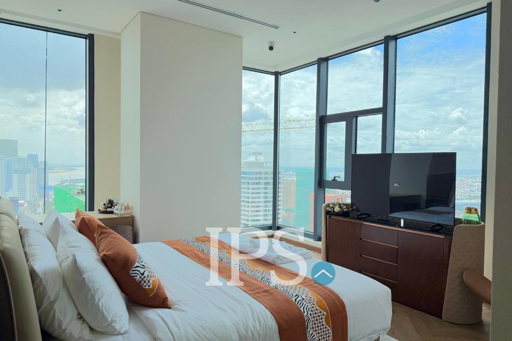 33rd Floor Premium Residence 3 Bedroom Condo For Sale - UC88, BKK1, Phnom Penh - Image 8