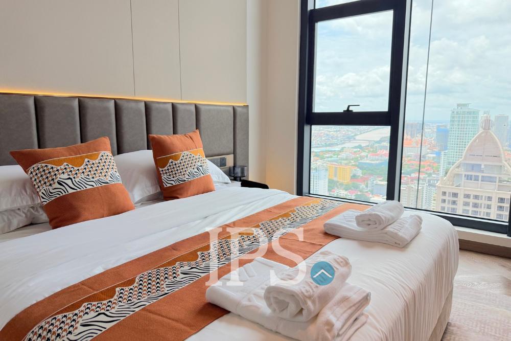 33rd Floor Premium Residence 3 Bedroom Condo For Sale - UC88, BKK1, Phnom Penh - Image 12