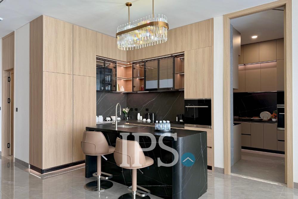 33rd Floor Premium Residence 3 Bedroom Condo For Sale - UC88, BKK1, Phnom Penh - Image 16