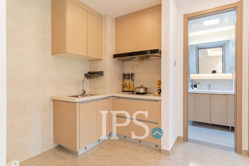 1 Bedroom Condo for Sale – R&F City, Phnom Penh - Image 4