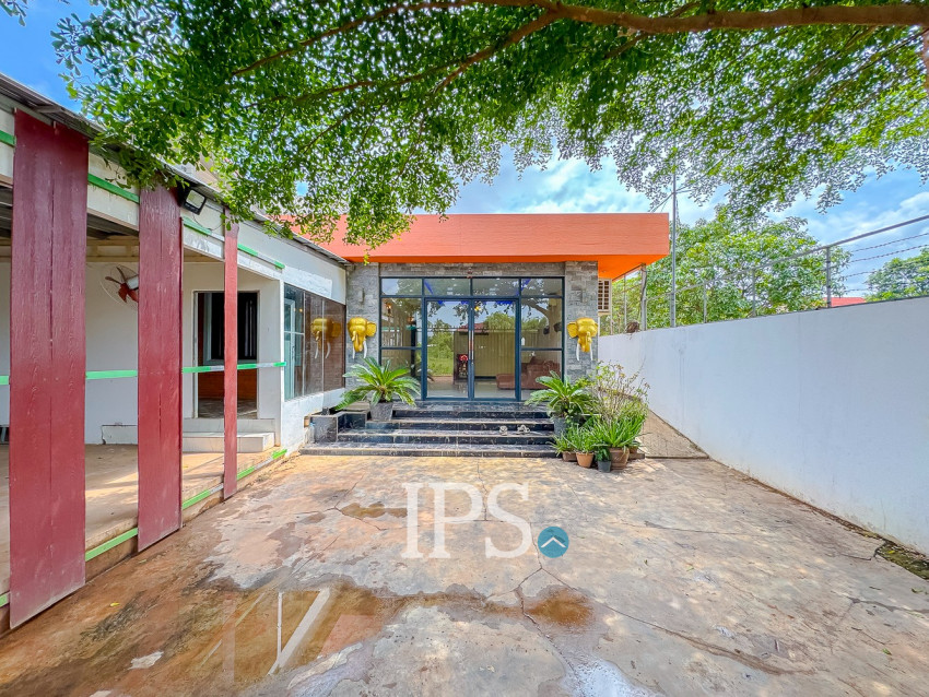 2 Bedroom House For Sale - Sala Kamreuk, Siem Reap