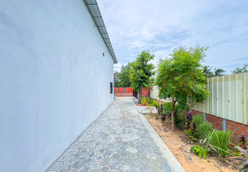 1 Bedroom House For Rent - Sambuor, Siem Reap thumbnail