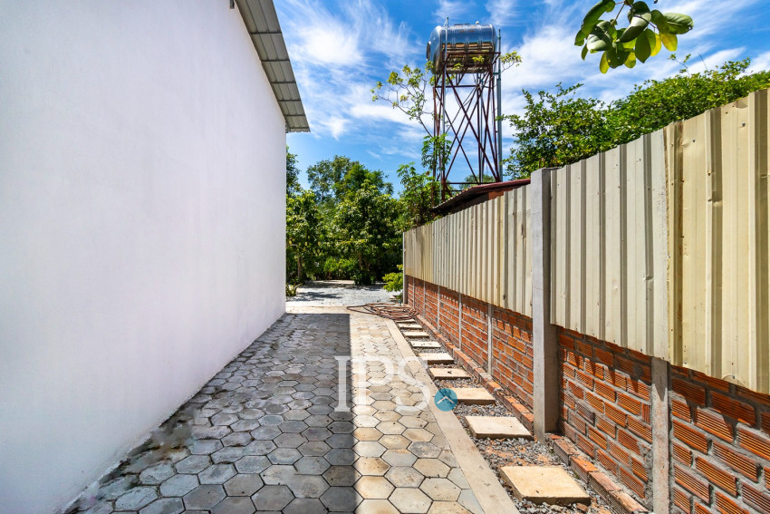 1 Bedroom House For Rent - Sambuor, Siem Reap