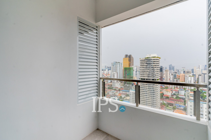 1 Bedroom Condo For Rent - Le Conde, BKK1, Phnom Penh