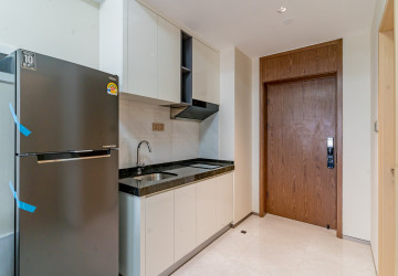 1 Bedroom Condo For Rent - Le Conde, BKK1, Phnom Penh thumbnail