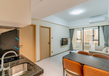 2 Bedroom Condo For Rent - Le Conde, BKK1, Phnom Penh thumbnail