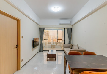 2 Bedroom Condo For Rent - Le Conde, BKK1, Phnom Penh thumbnail