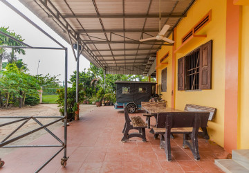 1 Bedroom House For Rent - Sangkat Siem Reap, Siem Reap thumbnail