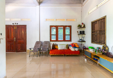 1 Bedroom House For Rent - Sangkat Siem Reap, Siem Reap thumbnail