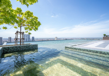 16th Floor Loft 1 Bedroom Condo For Sale - L Tower, Beoung Tumpun 2, Phnom Penh thumbnail