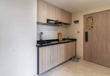 16th Floor Loft 1 Bedroom Condo For Sale - L Tower, Beoung Tumpun 2, Phnom Penh thumbnail