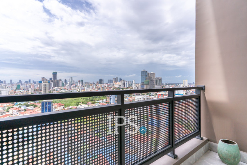 16th Floor Loft 1 Bedroom Condo For Sale - L Tower, Beoung Tumpun 2, Phnom Penh